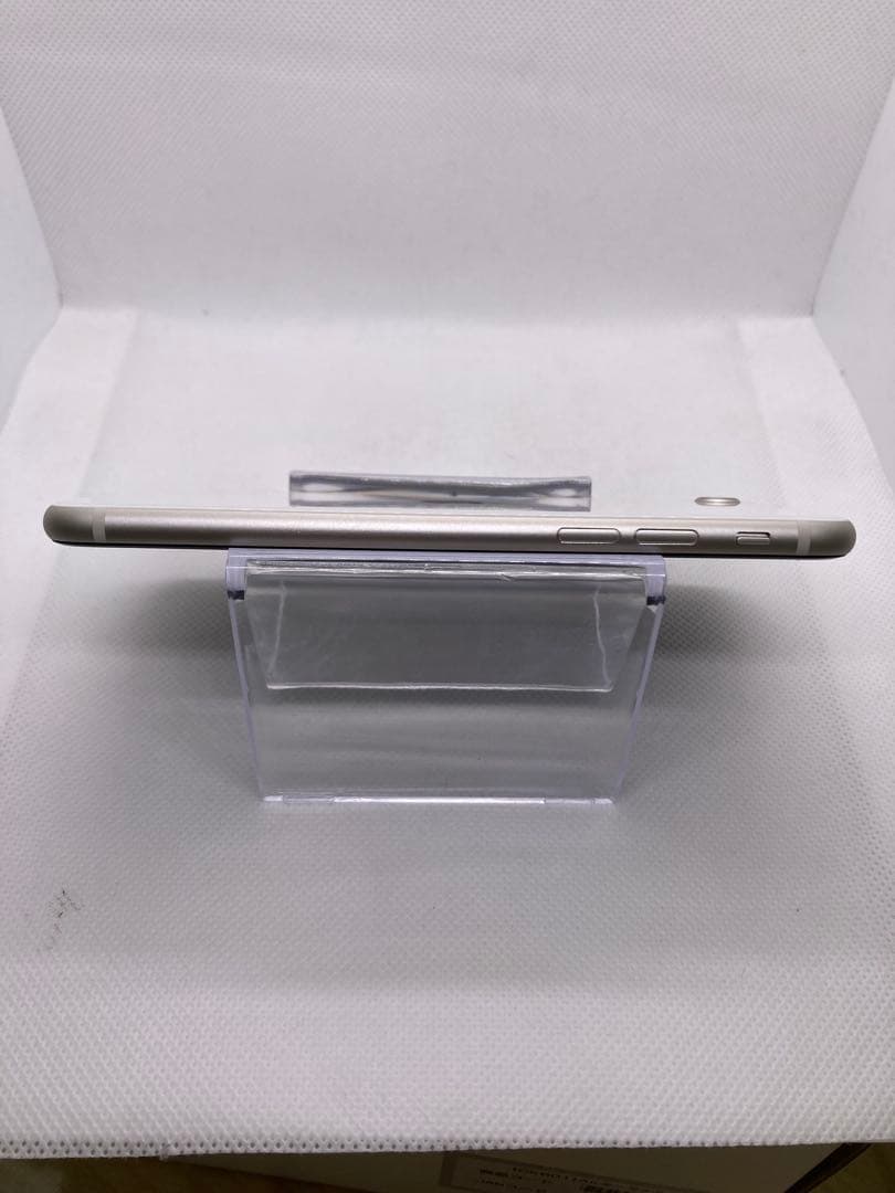 Apple iPhone SE3(第3世代) SB版