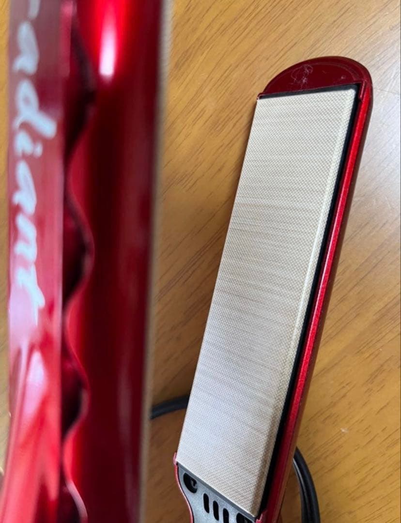 Radiant ヘアアイロン 28mm レッド