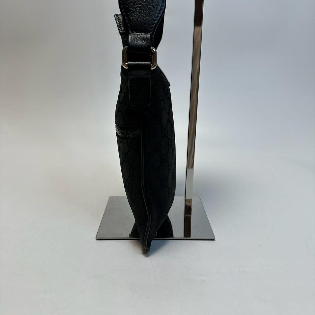 専用l63【美品】グッチ　GGナイロン　レザー　シェリーラインショルダーバッグ.