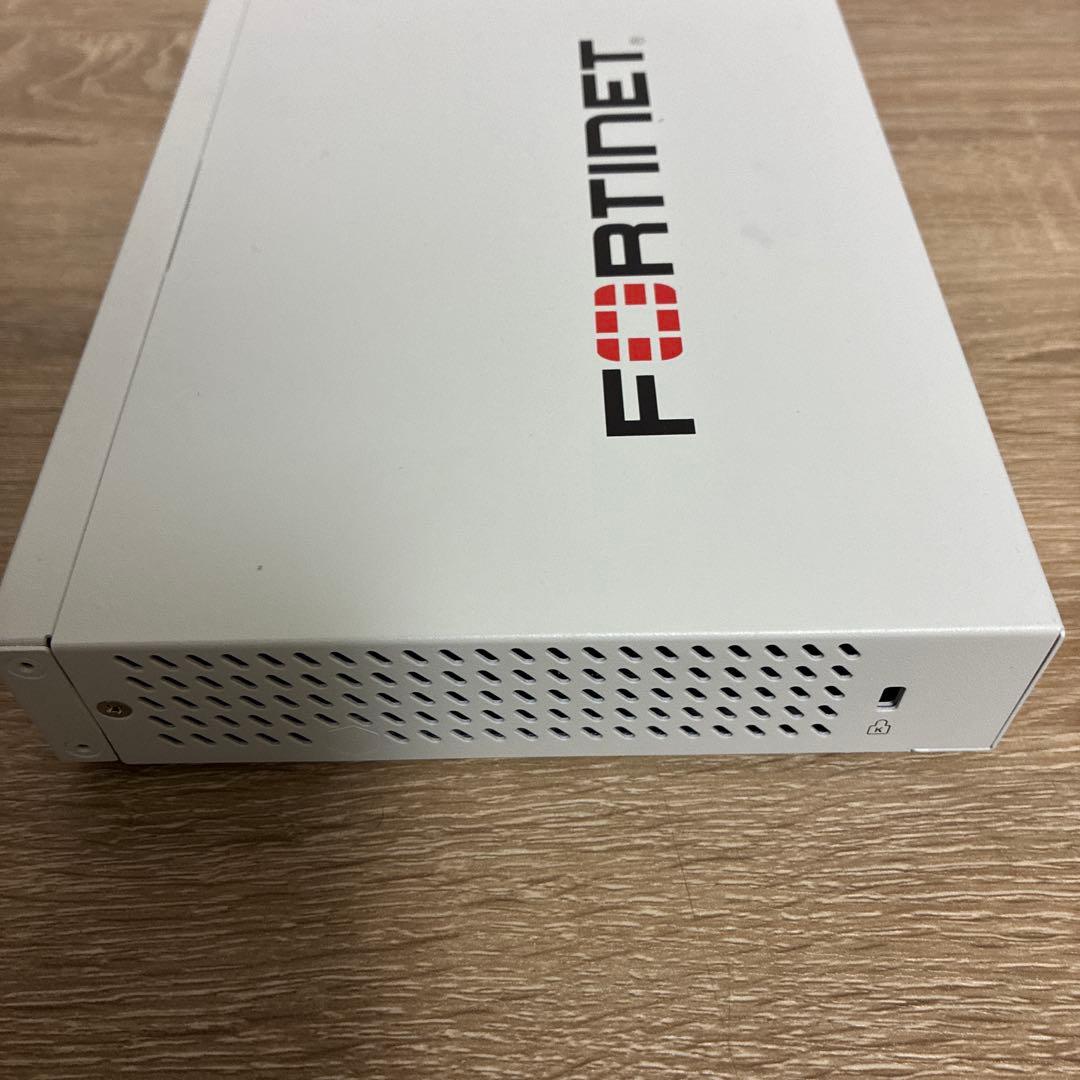 ルーター・ネットワーク機器 lic 2026/04/16 fortigate 40F