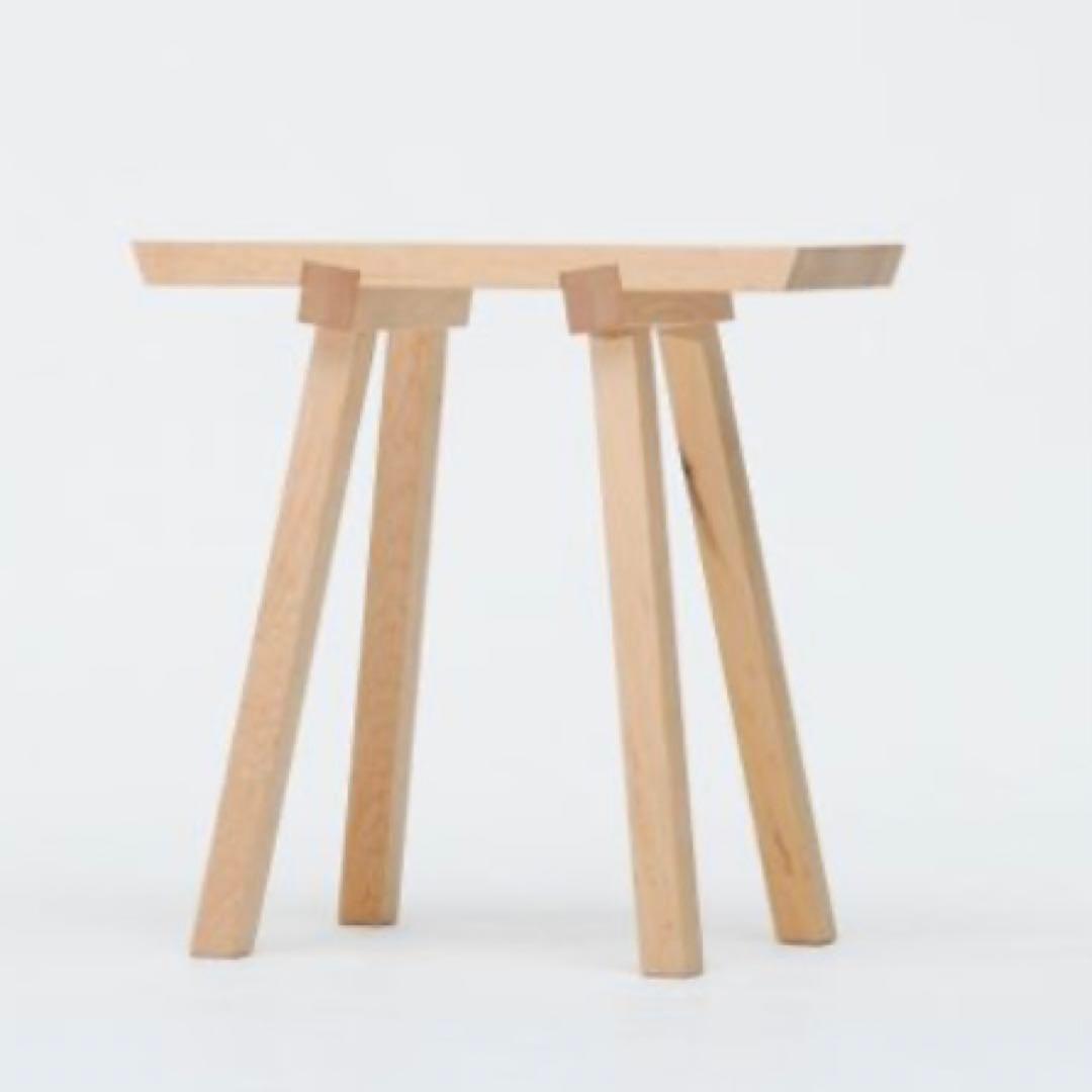 カリモクニュースタンダード