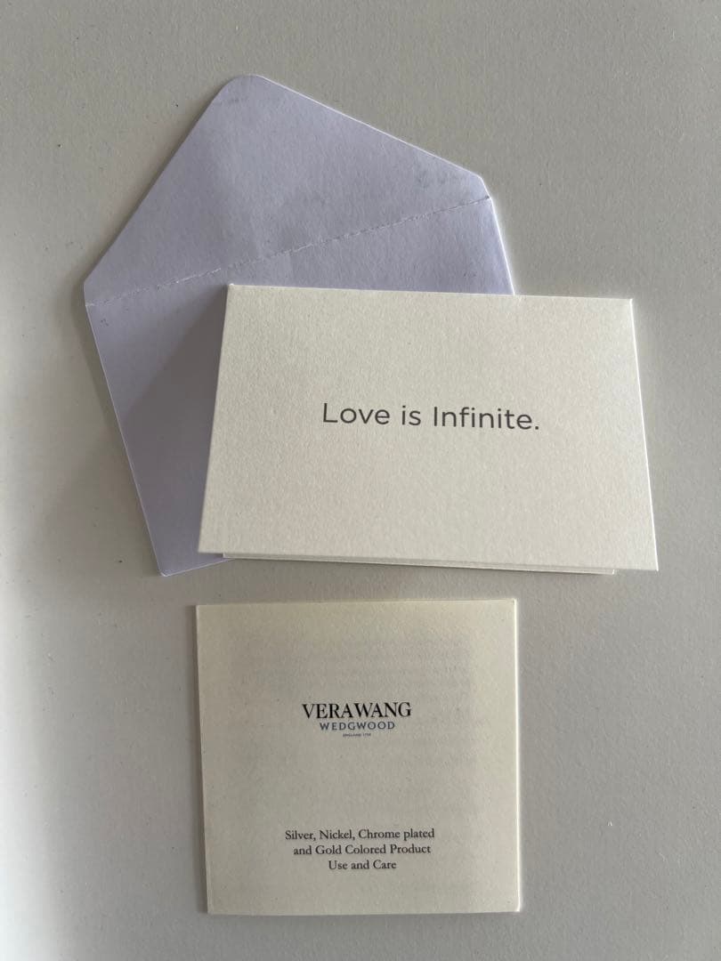 値下げ！VeraWang ウェディング　フォトフレーム