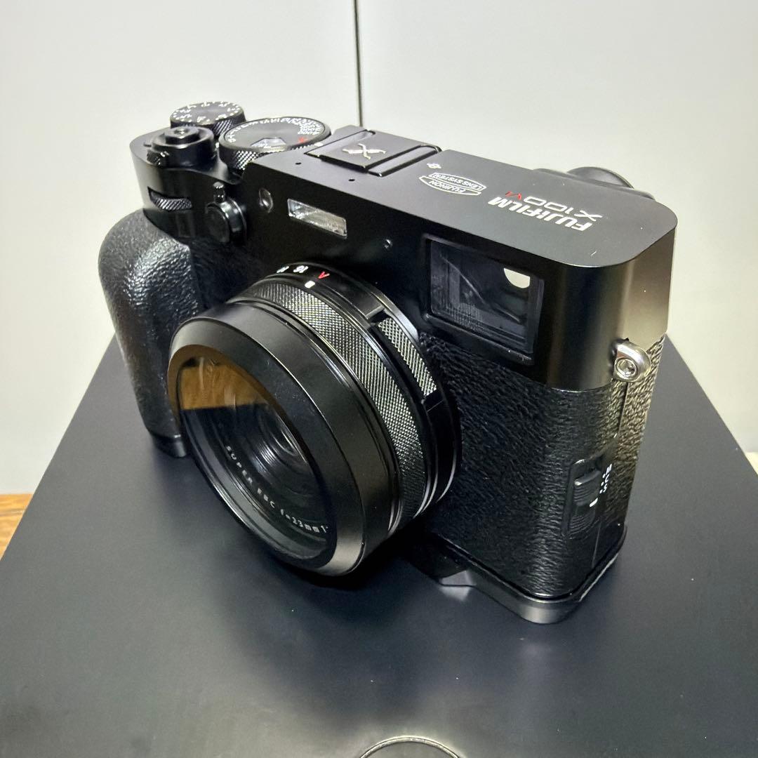 Fujifilm X100Ⅵ 日英2言語設定モデル　付属品多数