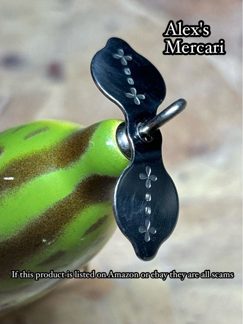 teat ティートルアー ニヒトニ