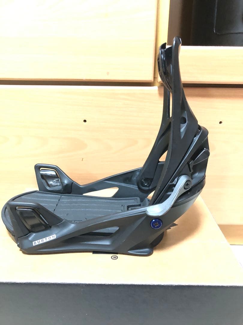 Burton genesis step on sサイズ　バインディング