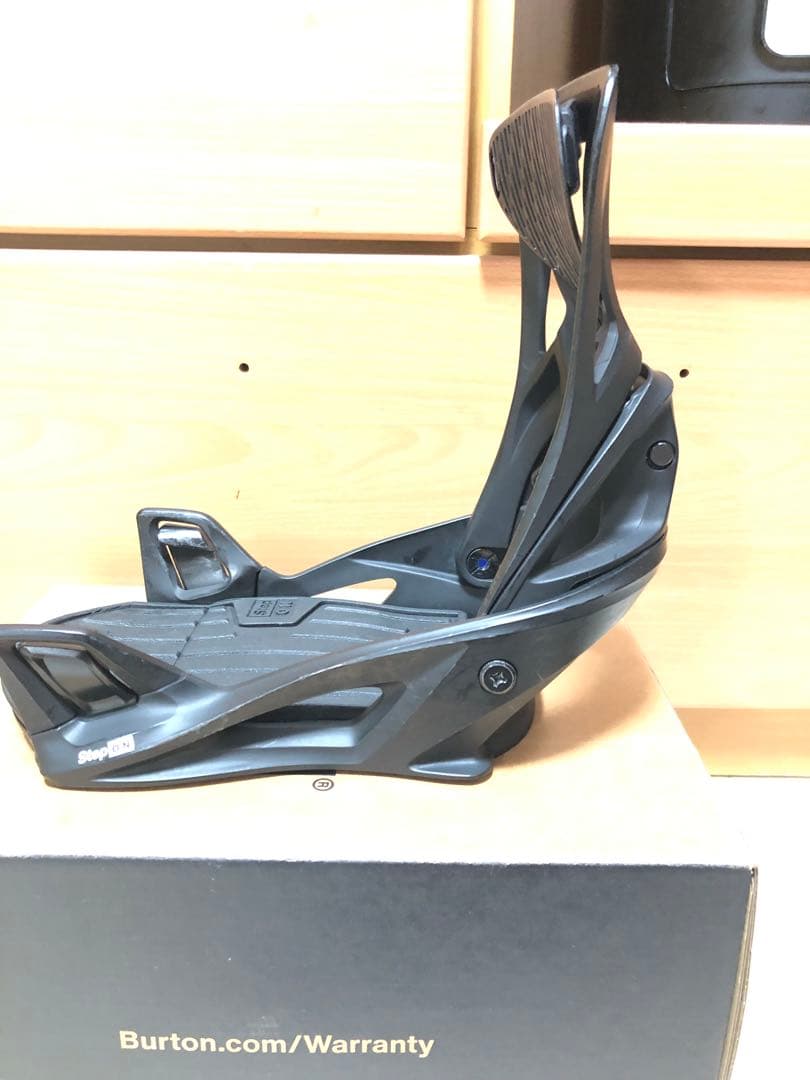 Burton genesis step on sサイズ　バインディング