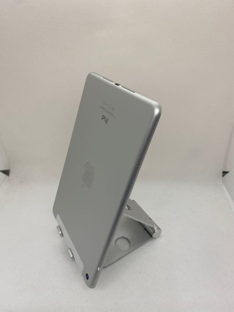 iPad mini 4 7.9インチ 16GB SIMフリー95112