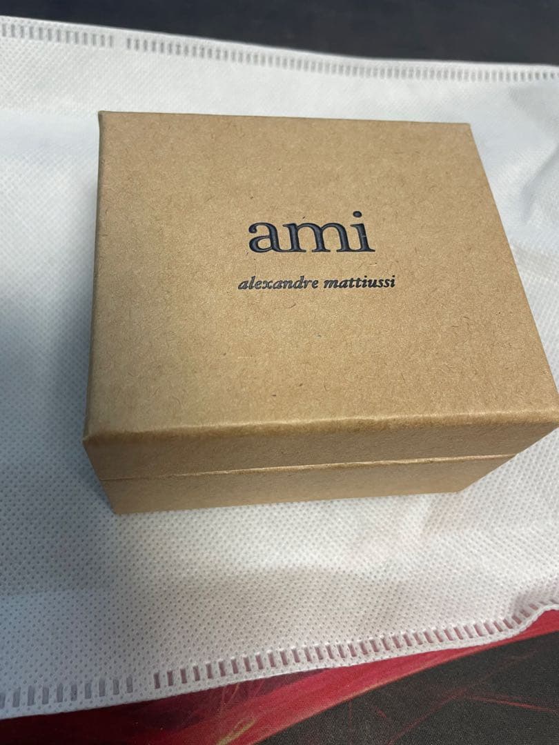 【新品、未使用】AMI DE COEUR ピアス　シルバー