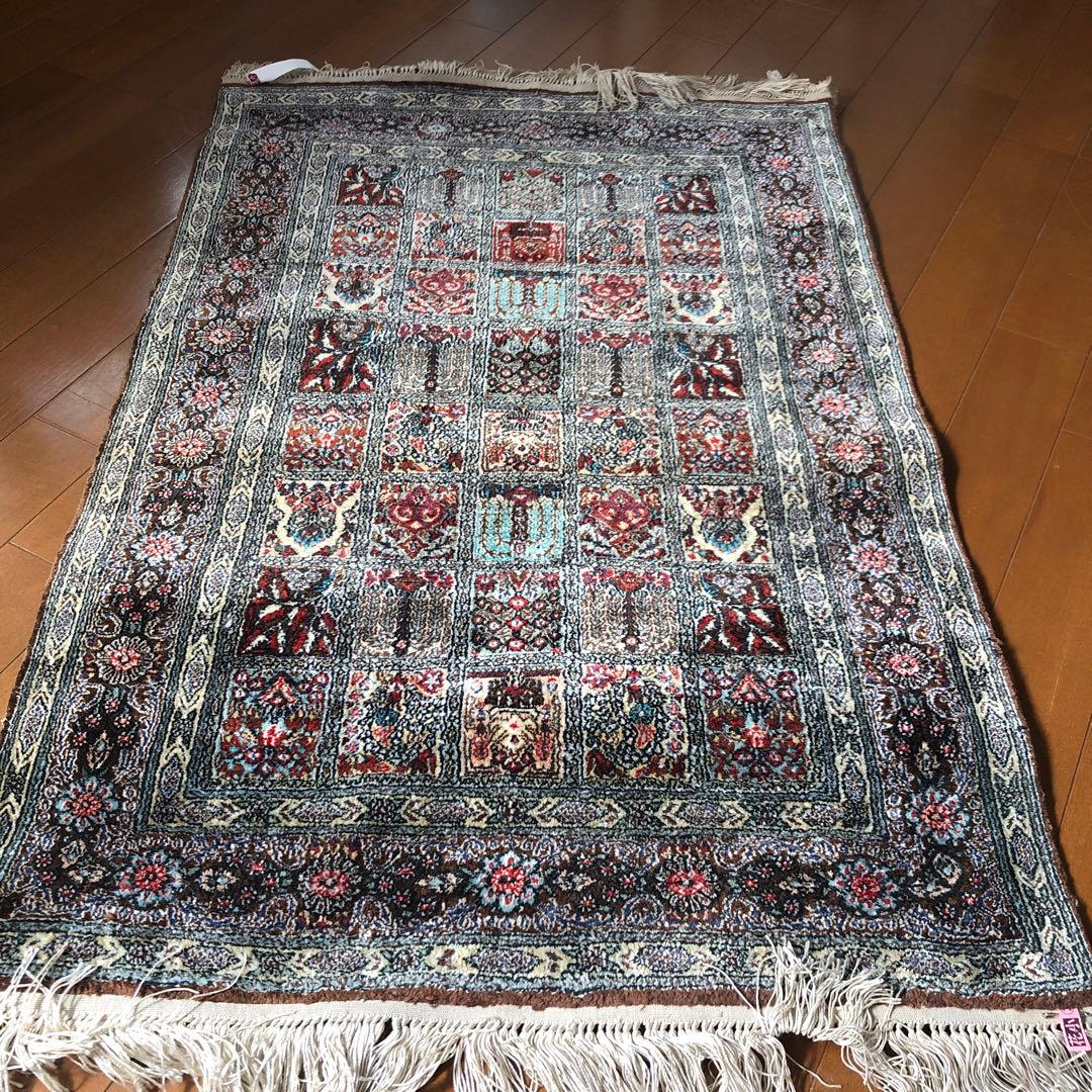 【中国　絹織物】約１０４センチ✖️６１センチ