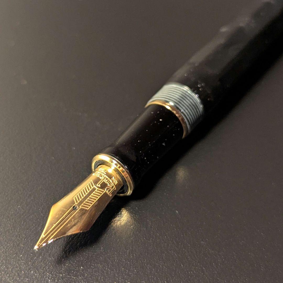 Parker Duofold 120周年記念限定モデル 'Lucky 8'
