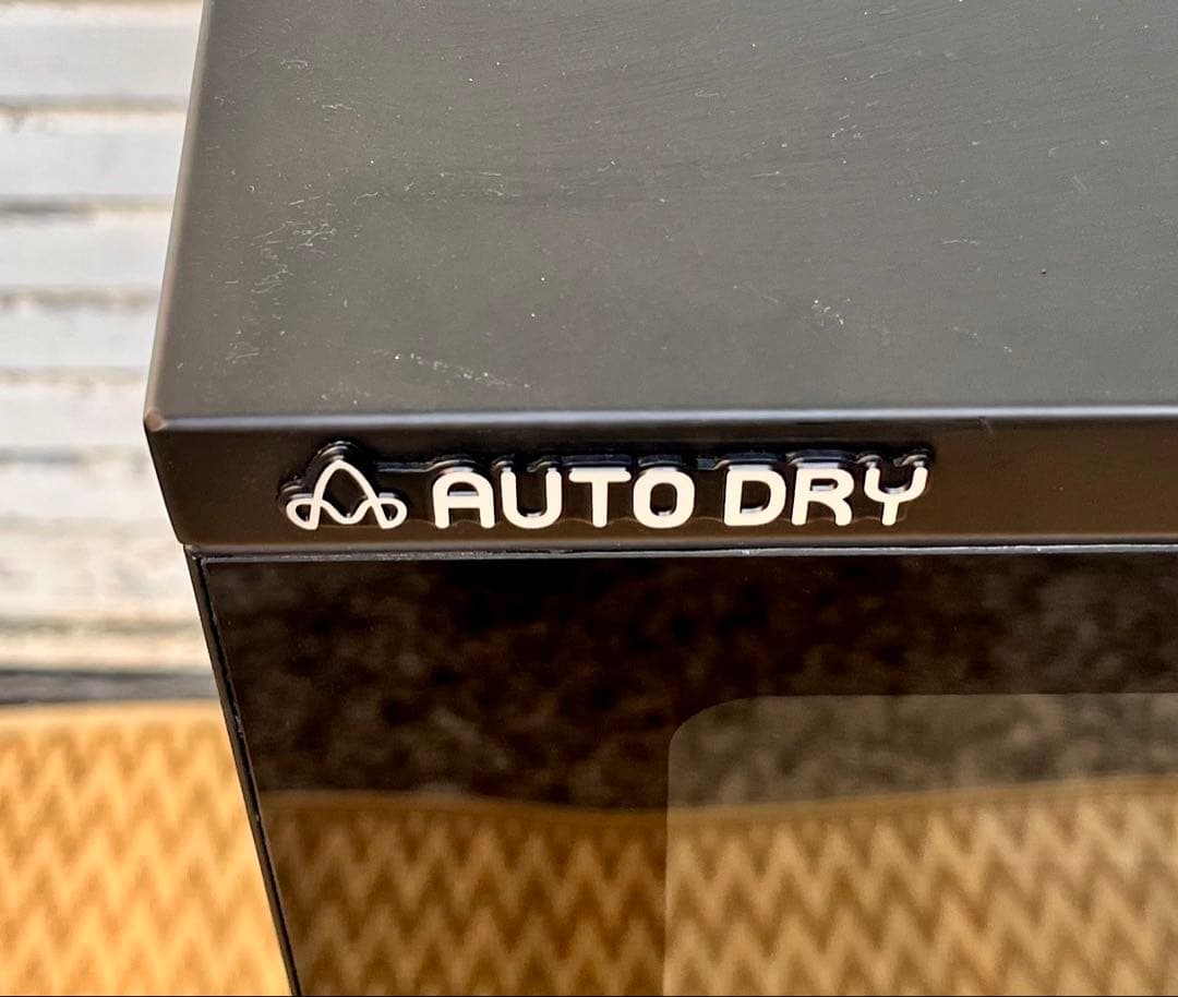 ③ 【直接お取引歓迎】東洋リビング AUTODRY 防湿庫EW-200SS